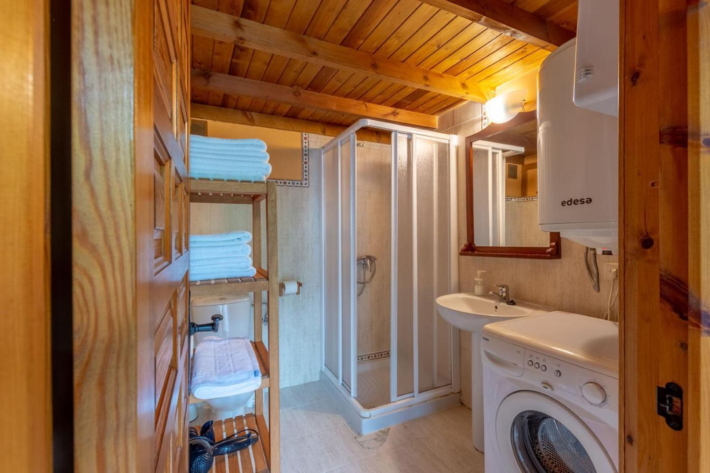 Apartamentos Rurales Los Picos De Redo Camaleno Luaran gambar